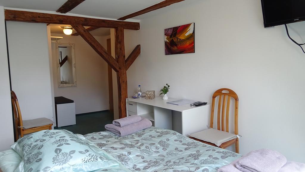 Alb Hotel Schalksburg ألبشتات المظهر الخارجي الصورة